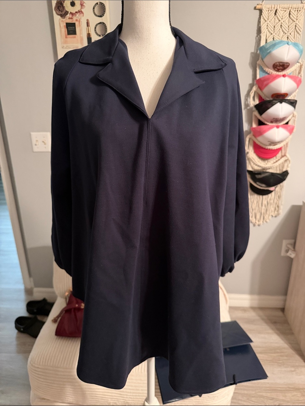 Planet by Lauren G blue pullover top one size